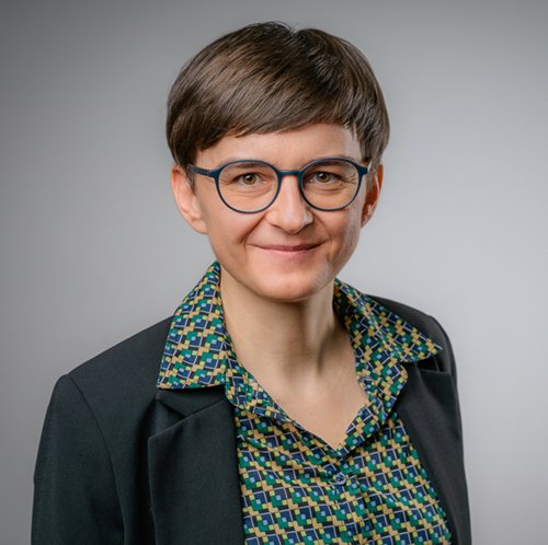 Dr. Anja Rösler 